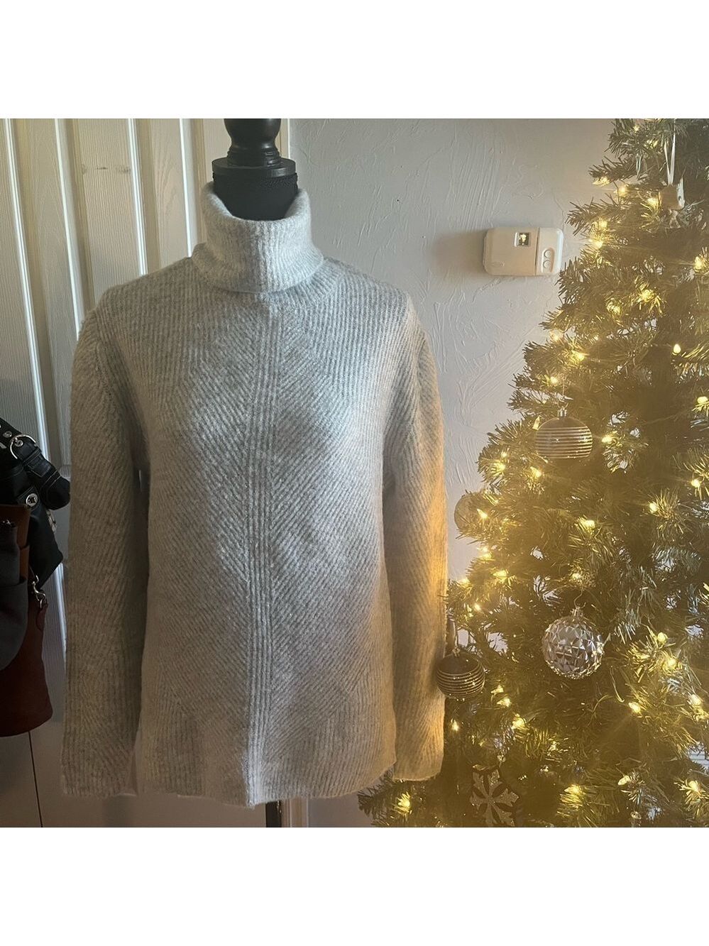 NWT Sweet Romeo Heathered Hi Lo Gray Sweater Size Medium